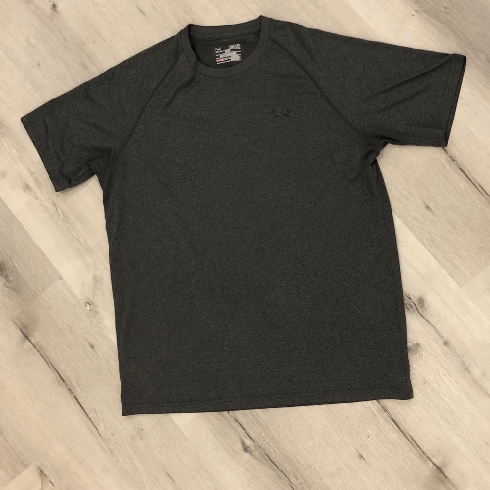 (NWOT) Under Armour | Men’s Tee